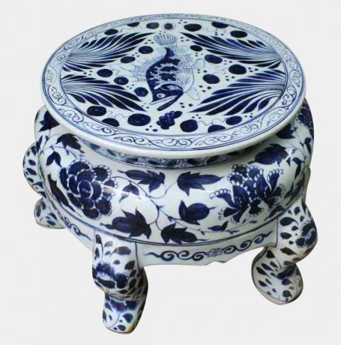 RYWE04_Four feet blue and white porcelain hand paint fish and water weed pattern ottaman