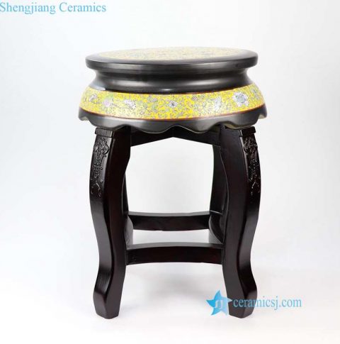 ceramic top seat with engraved design